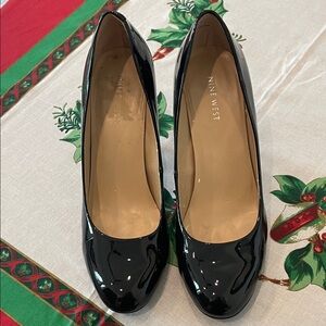 Nine West NW7Carolein Glossy Black Heels. 9.5M. 4” Heel. GUC